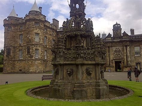 Holyrood Palace, Scottish palace of Queen Elizabeth II, home to the ...