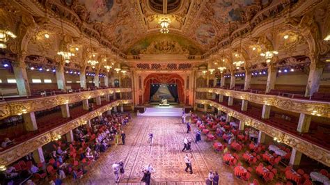 How the Blackpool Tower Ballroom could give the Strictly dancers a rare advantage | HELLO!