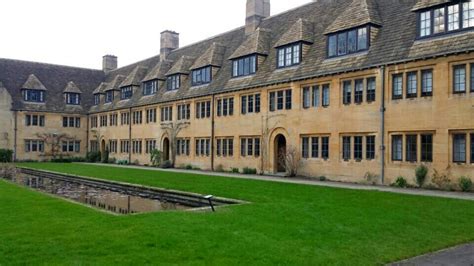 Nuffield College, pós-graduação em Oxford: ciências sociais, economia ...