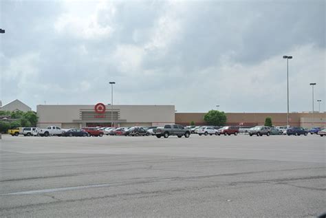 Target Illinois Star Centre Mall Marion IL | gameking3 | Flickr