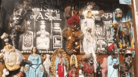 WITCHY WOMAN: Visit the Marie Laveau House in New Orleans - Drivin ...