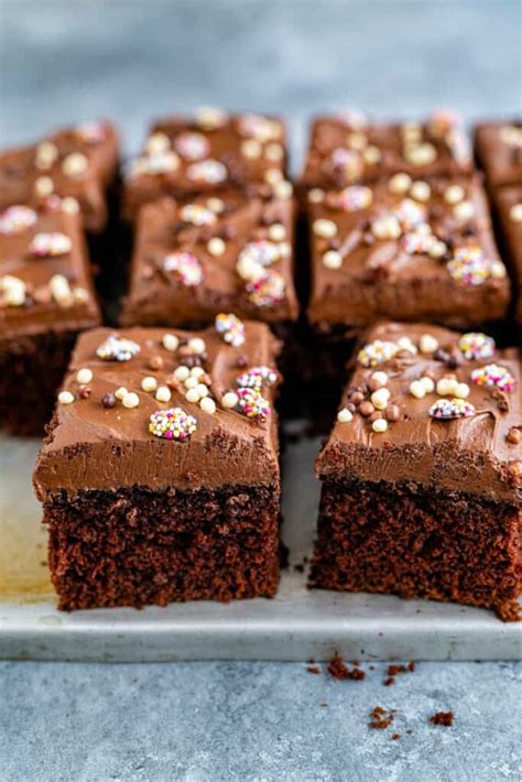 Easy Chocolate Cake Traybake - Supergolden Bakes