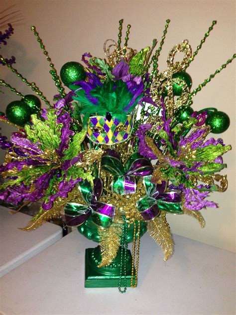 Pin by Pinner on Mardi Gras Decoration & CenterPiece | Mardi gras ...