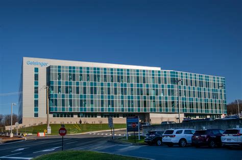 News Release: Geisinger Wyoming Valley Medical Center cuts ribbon on medical office building ...