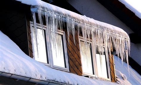 How to Prepare Your Roof for Cold Weather- Get Prepared Early