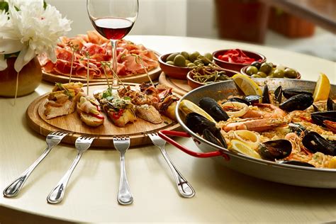 Top 10: Tapas to Try in Spain | Liberty Travel