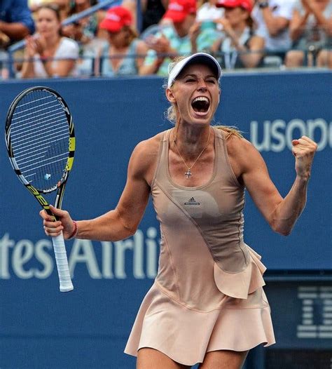 Upsets Persist at U.S. Open as Caroline Wozniacki Ousts Maria Sharapova - The New York Times