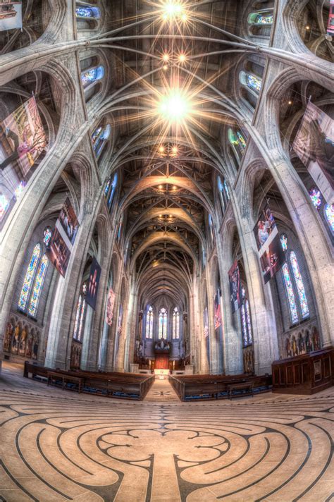 Nave & Labyrinth, Grace Cathedral, San Francisco | Dave Wilson Photography