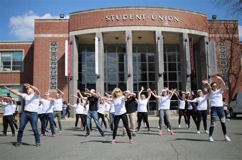 UMass hosts Building Bridges Showcase – Massachusetts Daily Collegian