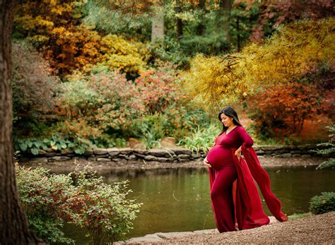 Red Dress Maternity Photographs | One Big Happy Photo