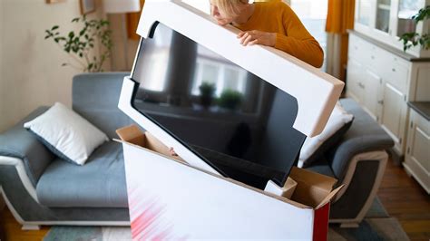 How to Pack a TV for Moving