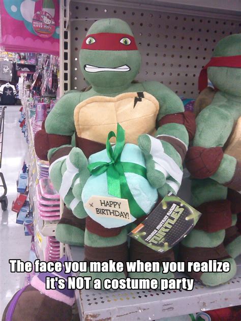 Awkward Raphael : r/funny