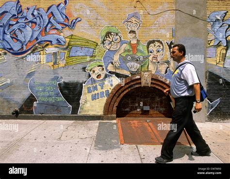 Spanish Harlem New York High Resolution Stock Photography and Images - Alamy