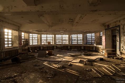 Inside the Abandoned Hudson River State Hospital in Poughkeepsie ...