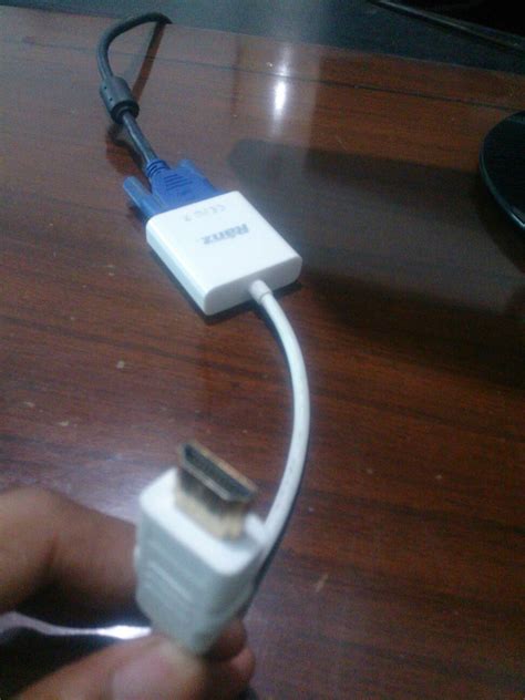 vga adapter - External Monitor not working on MacBook Pro 2015 with ...