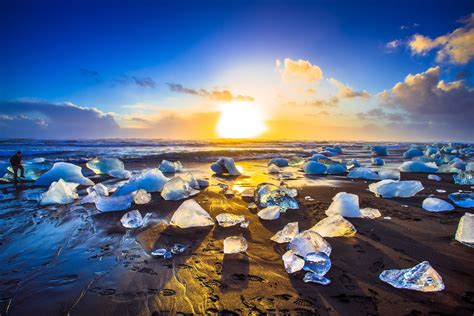 Diamond Beach Iceland Giclée Art & Collectibles jan-takayama.com