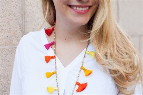 DIY Beaded Tassel Necklace. - The Stripe