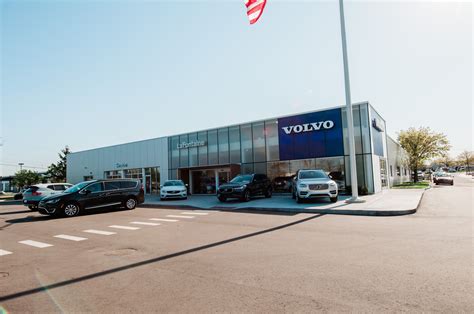 Volvo Parts Center in Farmington Hills - LaFontaine Volvo Cars ...