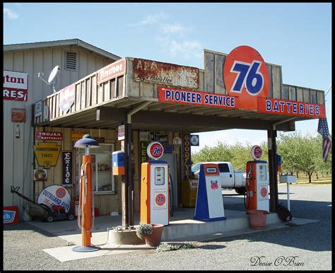 Gas Stations: Union 76 Gas Stations