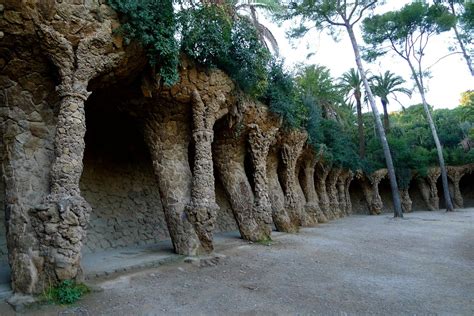 Park Guell, The Most Unique Public Park in The World - Traveldigg.com