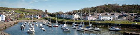 Aberaeron Holidays - Places to Stay in Aberaeron