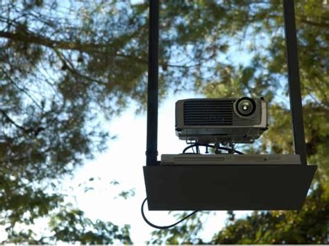 4 Outdoor Projector Setup Ideas - Pointer Clicker