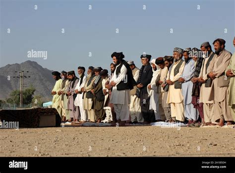 Ashraf ghani family hi-res stock photography and images - Alamy