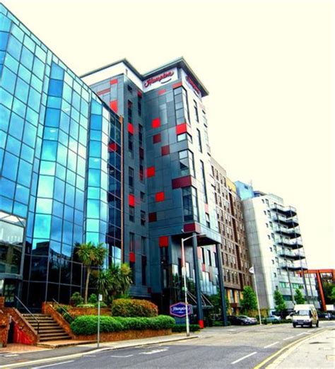 Hampton by Hilton London Croydon - UPDATED 2017 Prices & Hotel Reviews ...