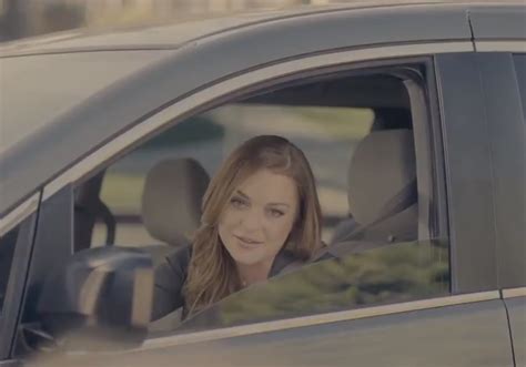 Lindsay Lohan spoofs her DUI history in Super Bowl car insurance ad | Salon.com