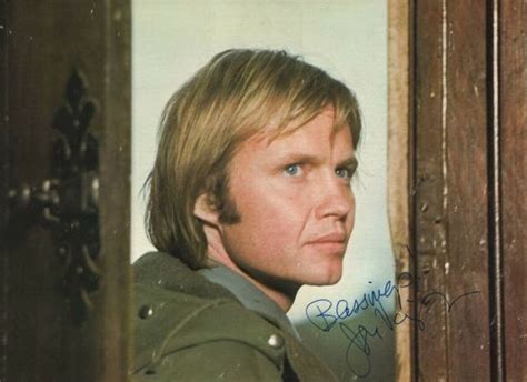 33 Vintage Portrait Photos of Jon Voight in the Late 1960s and ’70s ~ Vintage Everyday