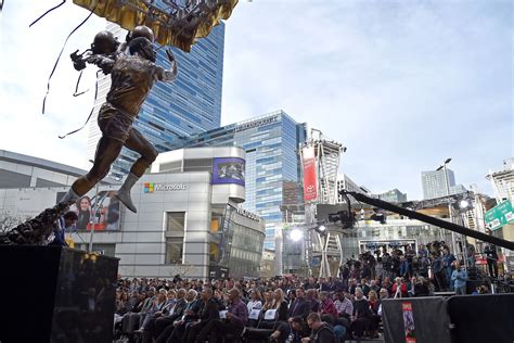 How to watch the Lakers ceremony unveiling Kobe Bryant’s statue - Silver Screen and Roll