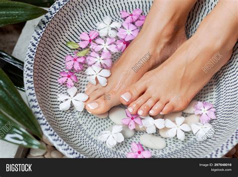 Spa Treatment Product Image & Photo (Free Trial) | Bigstock