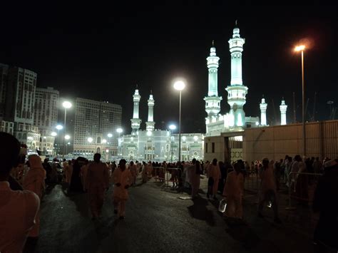 Free Images : architecture, people, night, city, crowd, evening, lighting, mosque, islam, holy ...