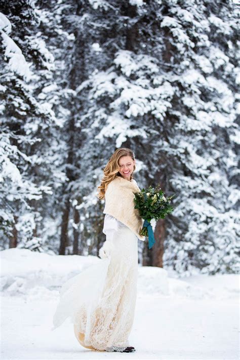 Cozy Mountain Lodge Wedding - Confetti Magazine