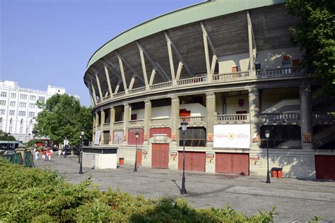 Bullfighting Arena | Pamplona | Pictures | Spain in Global-Geography