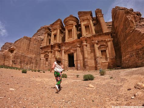 The best views in Petra, the lost city of Jordan - World Wanderista