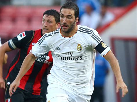 Gonzalo Higuain completes move from Real Madrid to Napoli | The ...