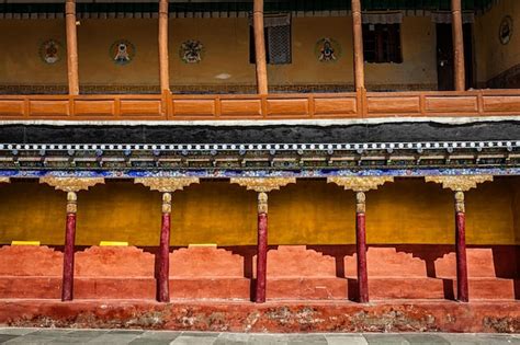 Premium Photo | Tibetan architecture in thiksey monastery