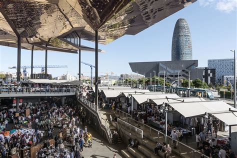 Tío o señor Anémona de mar Conectado encants de barcelona glories Miniatura Construir sobre En ...