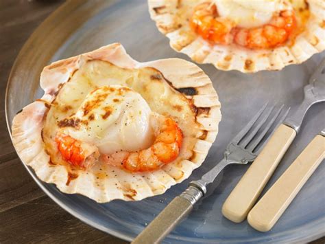 Coquilles Saint-Jacques faciles | Recette | Recette coquille saint jacques, Coquille saint ...