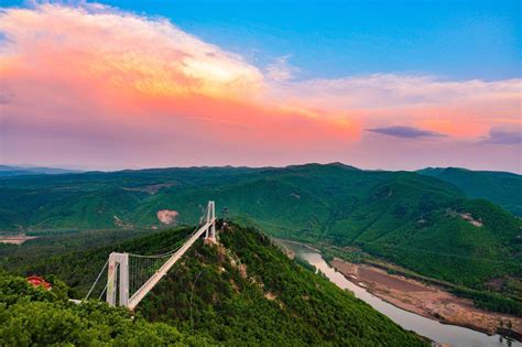 琵岩山风景区图片,碧岩山,吉林_大山谷图库