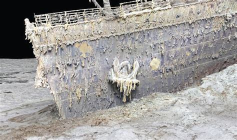 Titanic shipwreck captured in first full digital scan