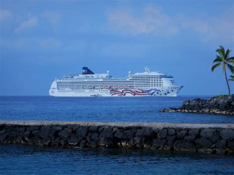 Kailua-Kona, Hawaii Cruise Port - Cruiseline.com