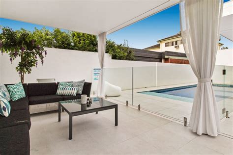 Narellan Pools Project 6 - Sydney Pool and Outdoor Design