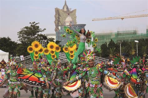 MACAU DAILY TIMES 澳門每日時報Filipino Catholics hail ‘Viva Pit Señor!’ to celebrate festival | MACAU ...