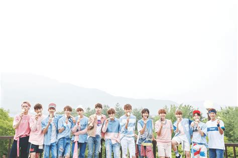 Seventeen Aesthetic Desktop Wallpapers - Top Free Seventeen Aesthetic Desktop Backgrounds ...