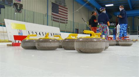 Curling Club Gains Popularity in Orlando