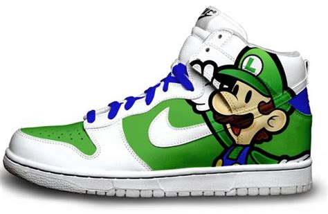 Nike SB Dunk Cartoon Shoes : 3 Top Luigi Bros Nike Dunks Custom ...