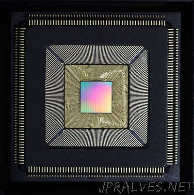 New microchip demonstrates efficiency and scalable design - jpralves.net