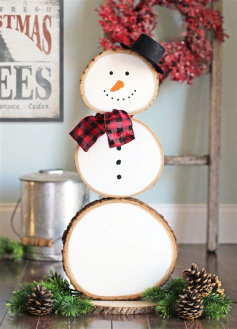 The Craft Patch: Reversible Fall and Christmas Wood Slice Decoration